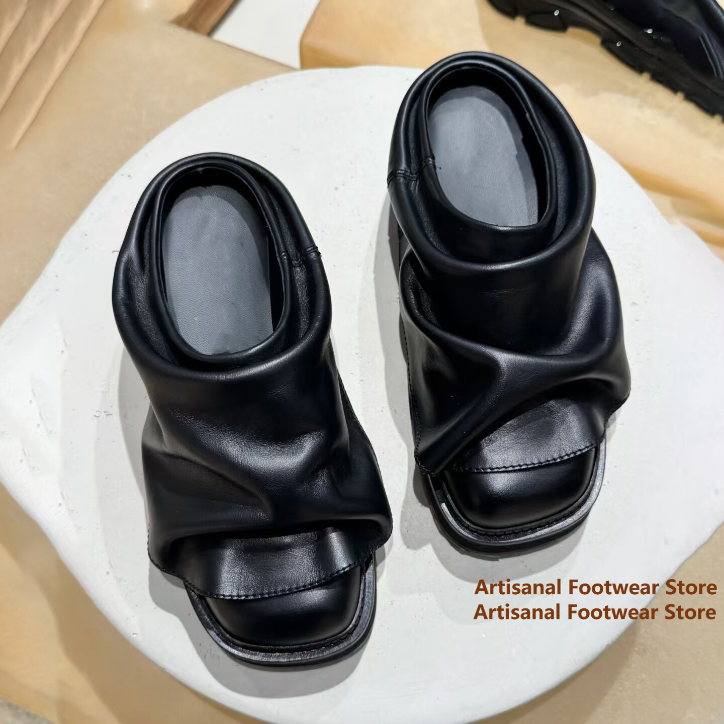 Mules in morbida pelle arricci - Flip Flop Leather Men recensione e prezzo